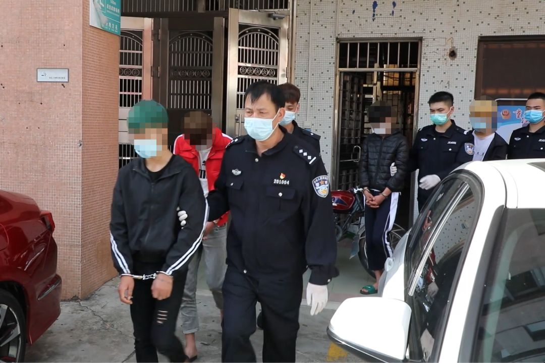 阳江警方抓了11个未成年人年龄最小只有13岁