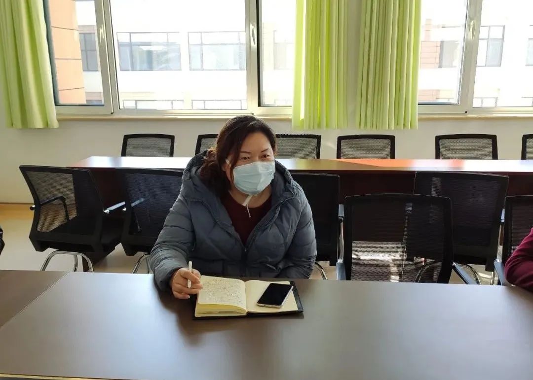 坚持问题导向扎实推进网络教学凤台中学错峰召开网络教学研讨会