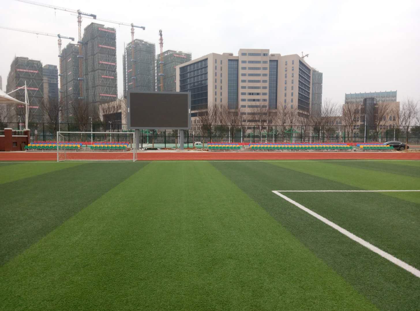 平阳新纪元学校体育场金属结构看台座椅-名川看台