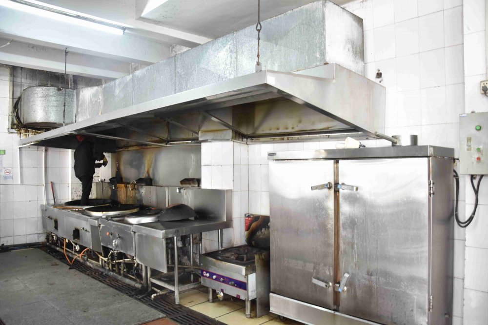 三淼环保|做好疫情防控,大型油烟机定期清洗不能少