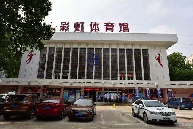 "奶娘"巨额输血,彩虹还能升起来吗?_咸阳