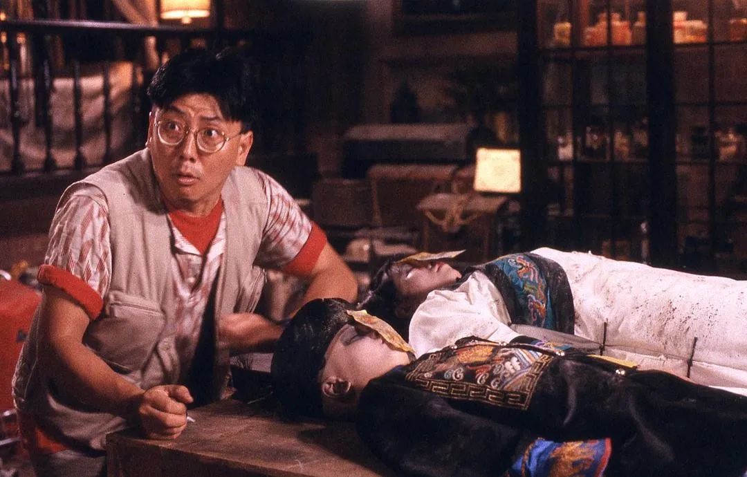 10部经典香港僵尸片那个属于林正英的时代