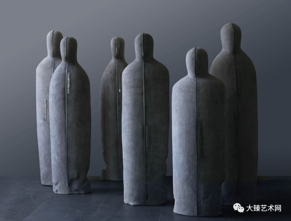 雕塑家霍波洋在作品里注入主观精神和自身风格