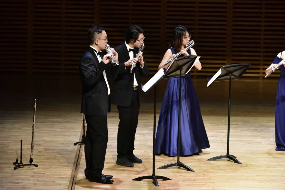 线上观演艺术相伴系列第二十一期长笛家族乐缤纷香港非凡长笛合奏团