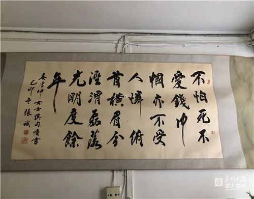 "90后"退休老党员心系疫情捐款助战"疫"_姜厚坤