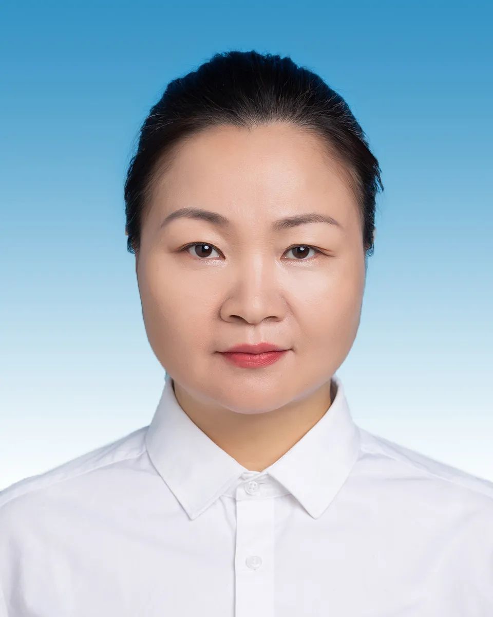 罗丽芳,女,汉族,福建沙县人,1974年5月出生,1995年8月参加工作,群众