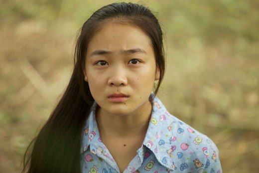 图片来自网络第十部:《暖春》是由乌兰塔娜执导,田成仁,齐如意,于伟杰