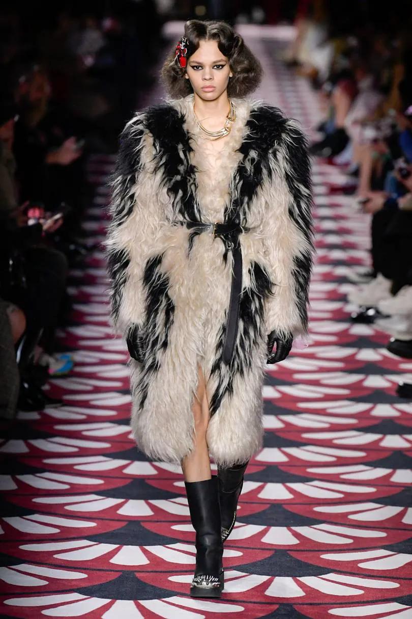 miumiu2020秋冬时装秀