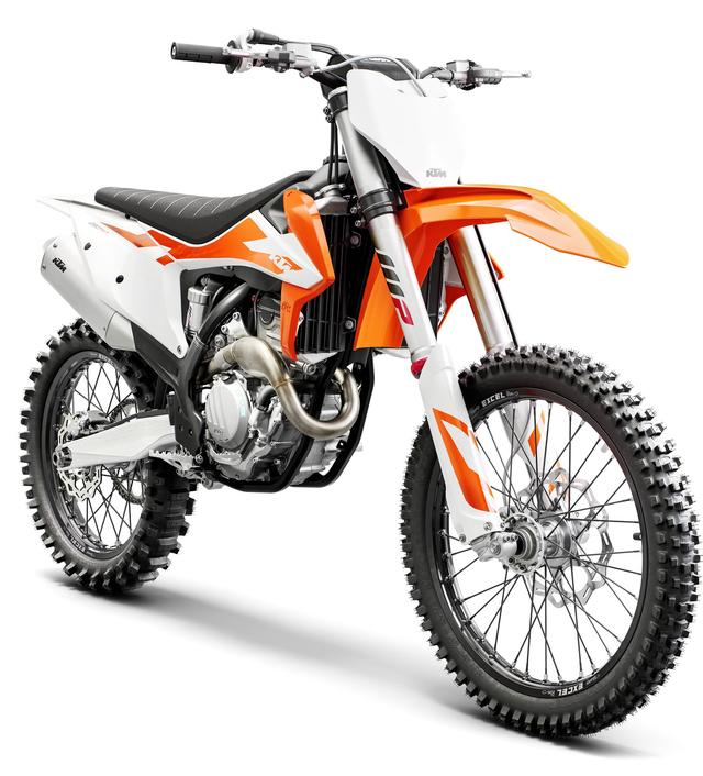 特写:KTM RC4R 入门级公路赛车_搜狐汽车_搜狐网