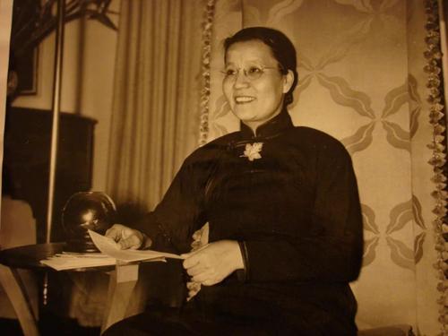 104岁的中国居里夫人,90岁时许下生日愿望,需要每个中国人完成