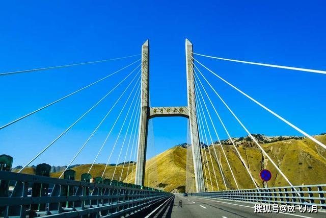 自驾新疆果子沟大桥全景拍摄地点路书航拍别错过门票免费
