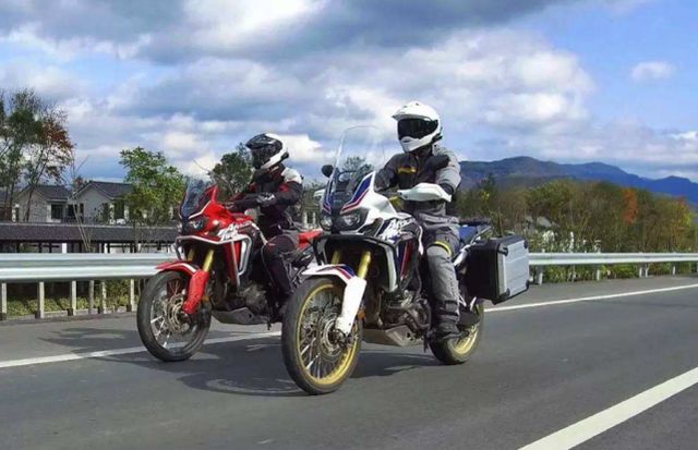 坐骑不分贵贱尊重机车你就是最帅骑士