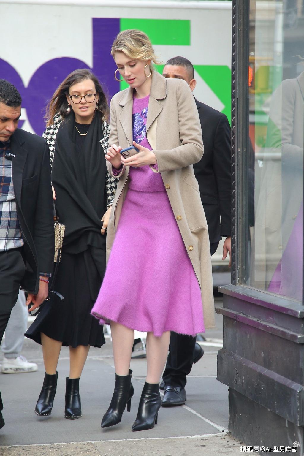 漫威第一高女演员伊丽莎白德比齐亮相身高190却美若仙女