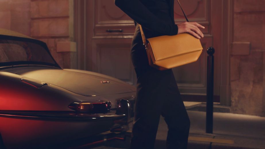 Handbag material and construction reference
