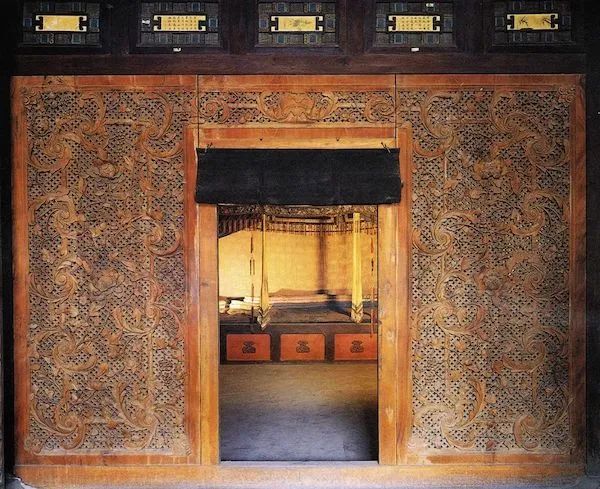 女性的权力与艺术:考察慈禧居室空间的内檐装修