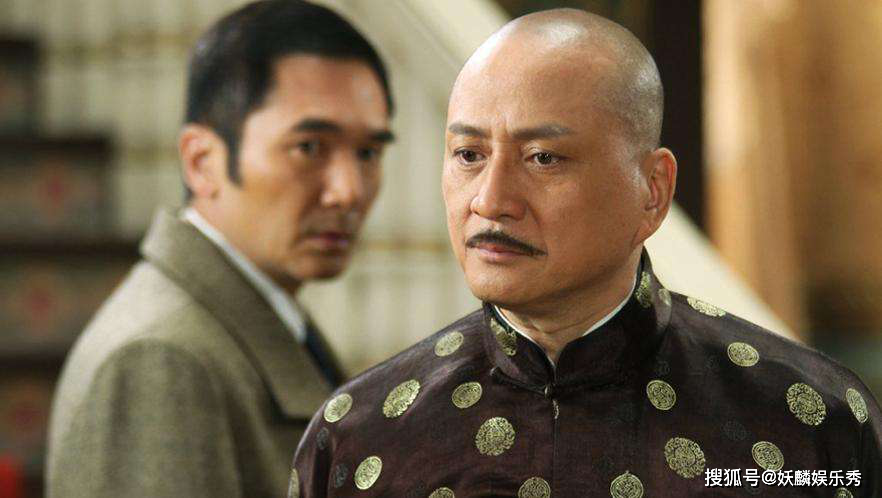 而汤镇业就是其中之一,第一部作品就是《楚留香》,之后还有《上海滩》