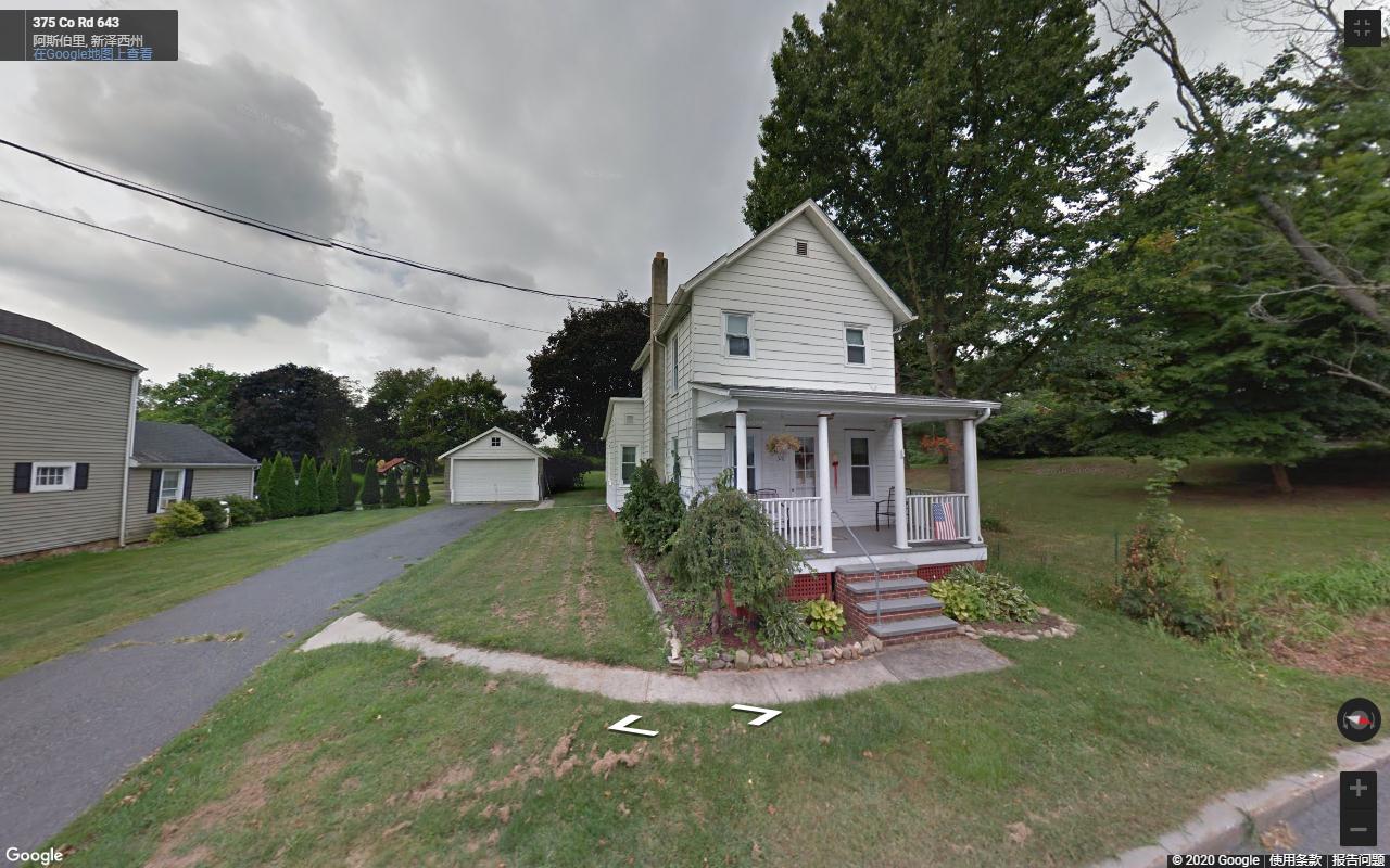 看看美国的农村的房子大片的空地不种东西就那么喜欢草坪