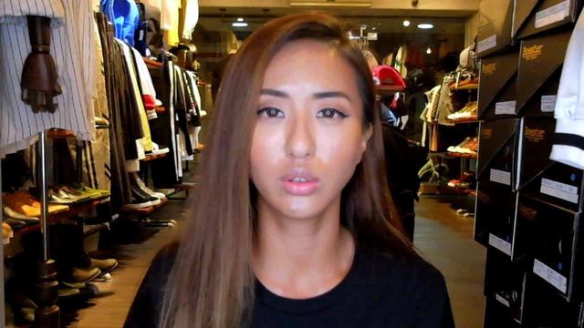 前黑涩会美眉成员身家30亿闺房却像贫民窟曾被男友家暴