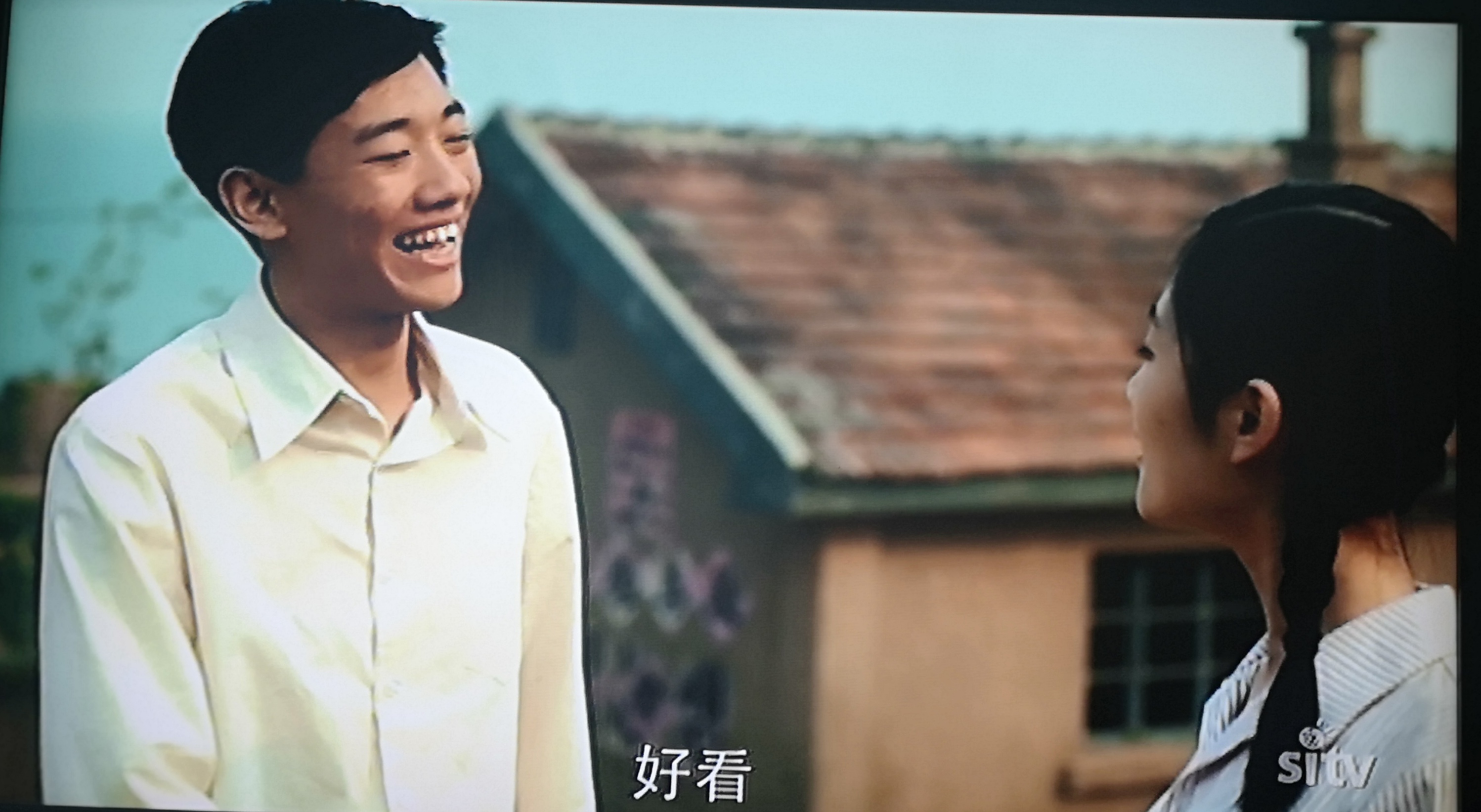 父母爱情年少互怼暗生情愫编剧4次铺垫成就江亚菲与王海洋的完美爱情