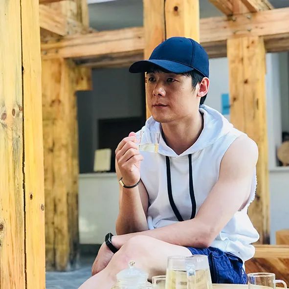 杨晶晶王雪柔李博曾明呼德勒刘福洋刘芳张珊珊张娅姝(以下排名不分