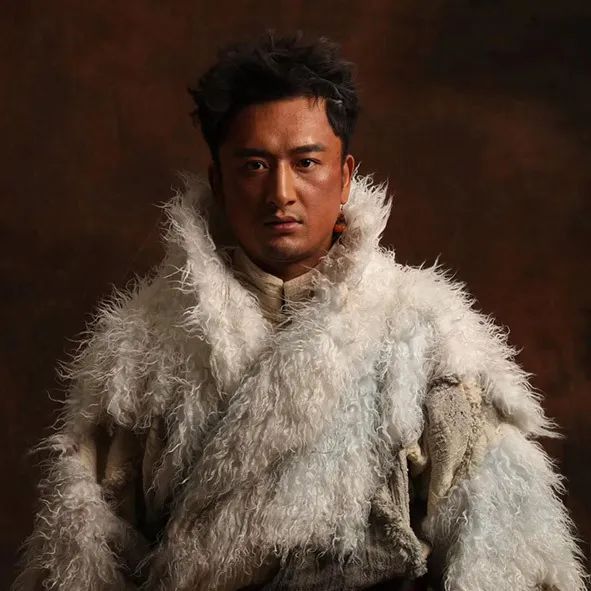 索晶星易浪何君张莹肖智仁候腾飞潘永超杨晶晶王雪柔李博曾明呼德勒