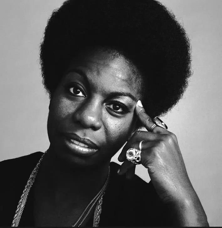 黑人古典音乐的女祭司_西蒙