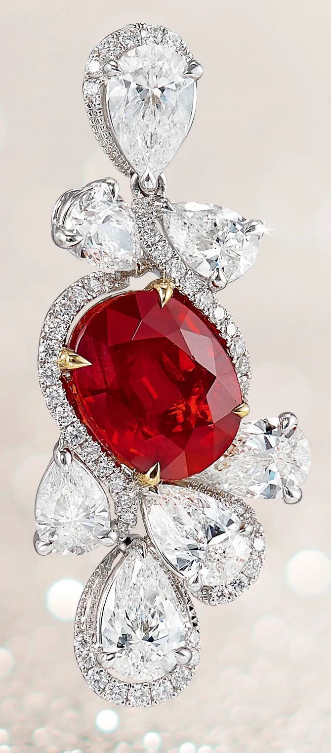 rr · 珠宝 | 炙热之光,因你而闪耀_宝石