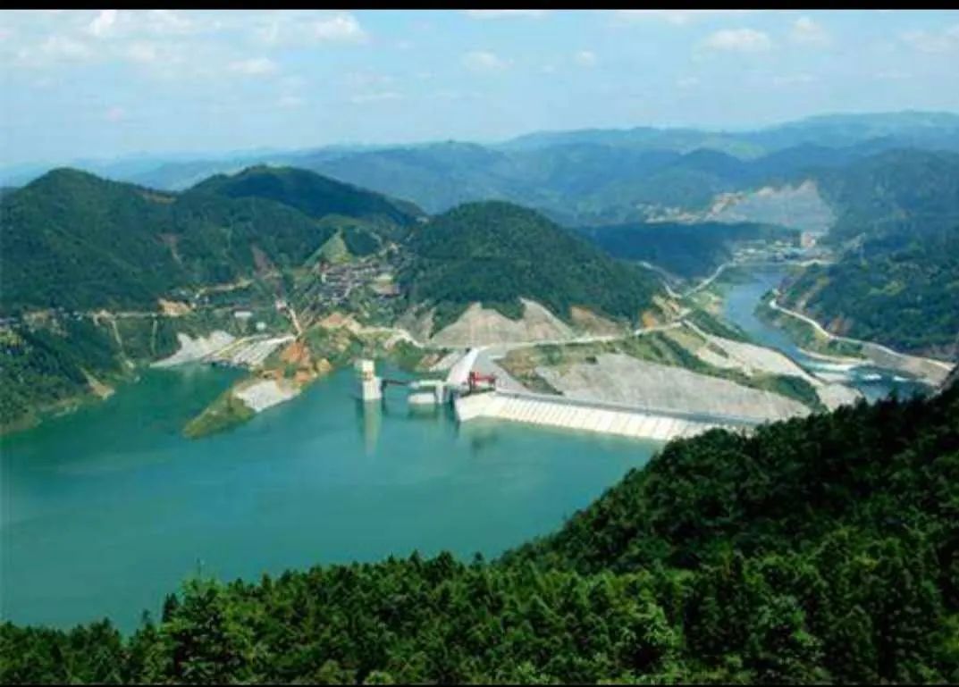 三板溪库区水位严重下降