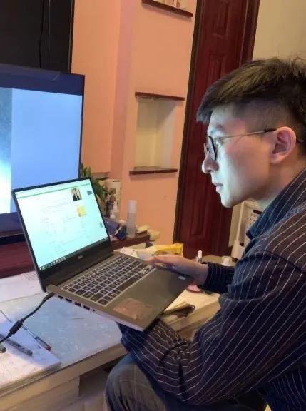 缅怀蒋亦元院士学习院士精神争做有为青年