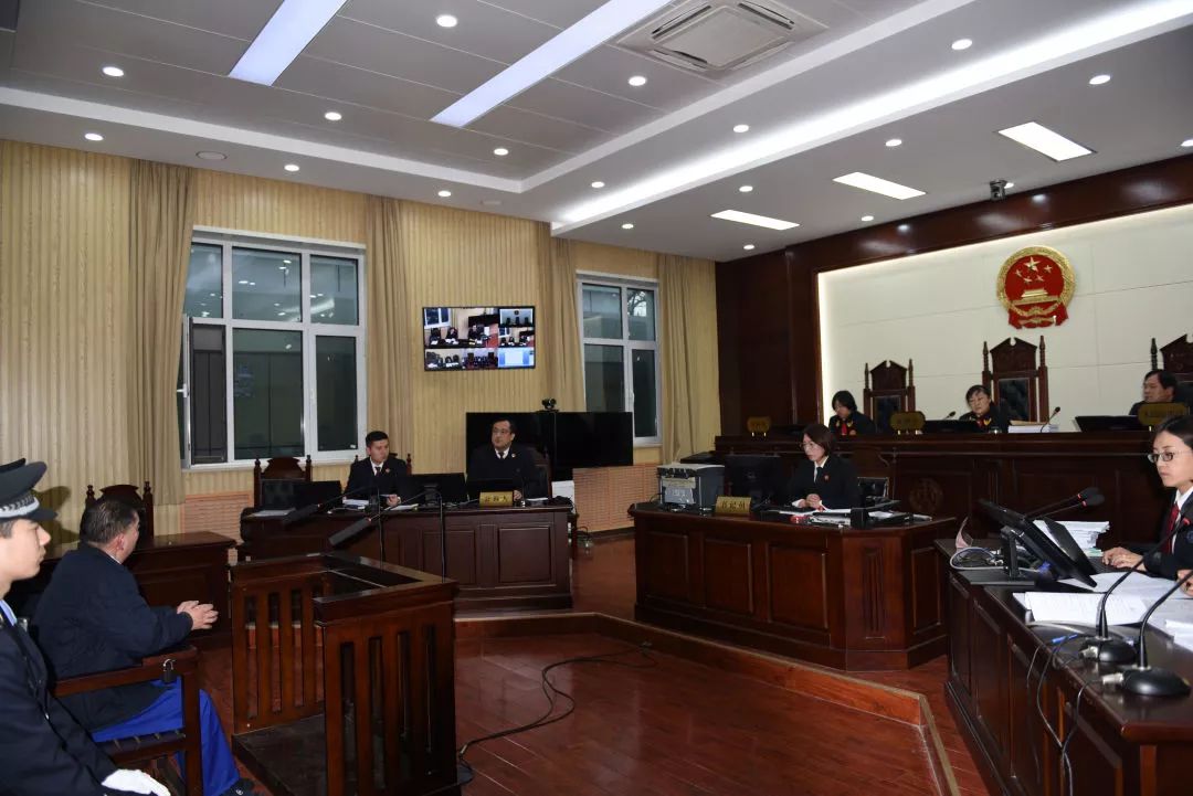 坊子法院判处一公司董事长8年6个月徒刑,罚金80万!