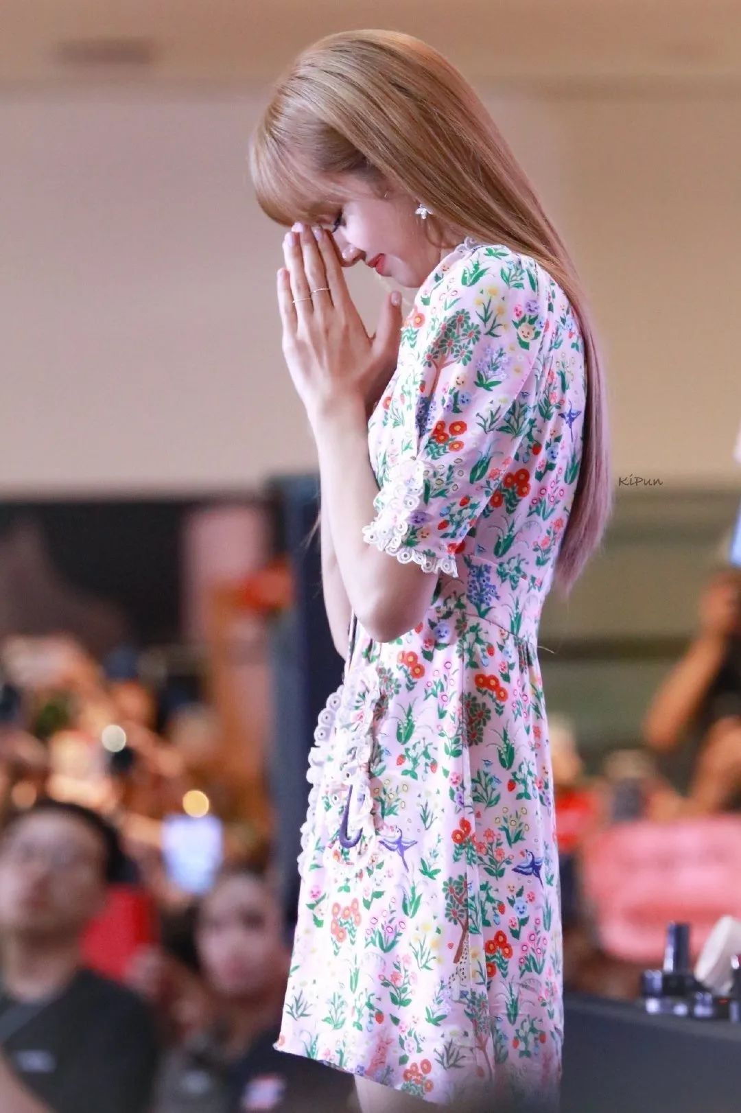 现象级女爱豆lisa为什么这么火