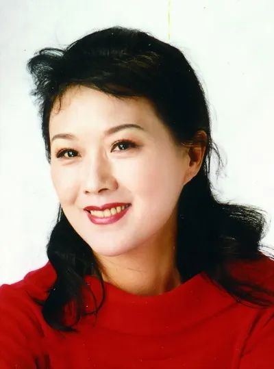 听戏梅韵飘香崔彩彩演唱救裴生选段