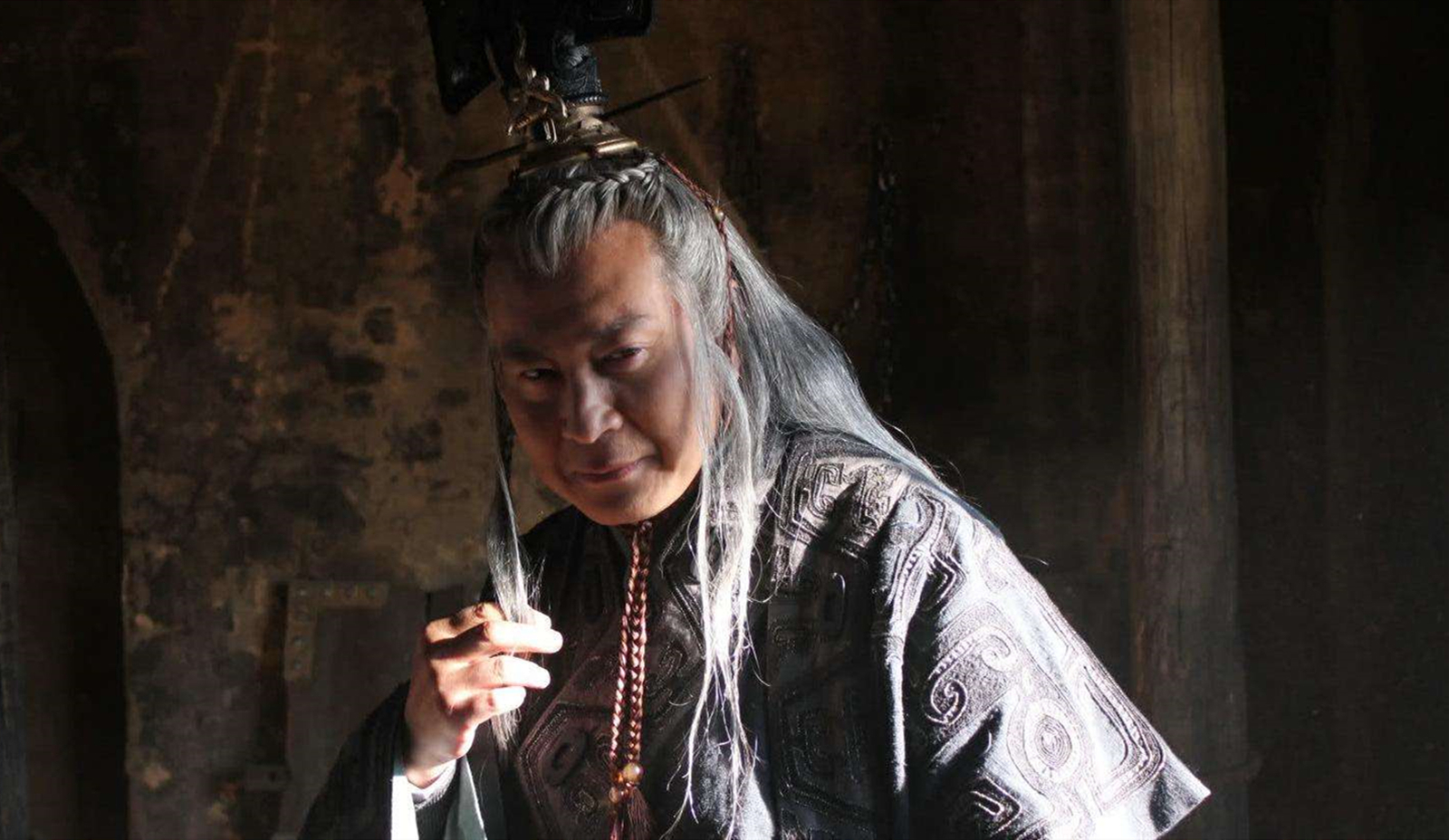 千万别被荧幕上的形象给骗了真实的蔡伦没有那么高大上