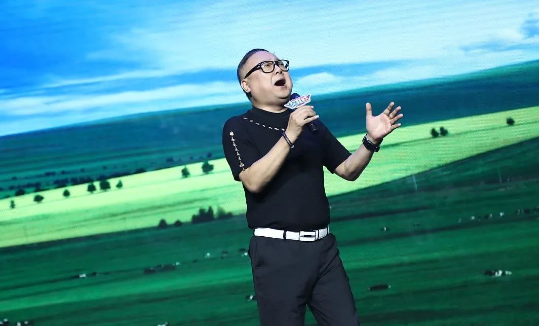 抗疫公益mv超强宝贝海外专家委员会主任吕坤领衔献唱英雄中国