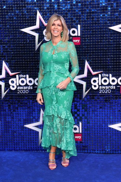 atack)劳拉·惠特摩尔佩奇·瑟利詹妮·法尔康纳(jenni falconer)凯特