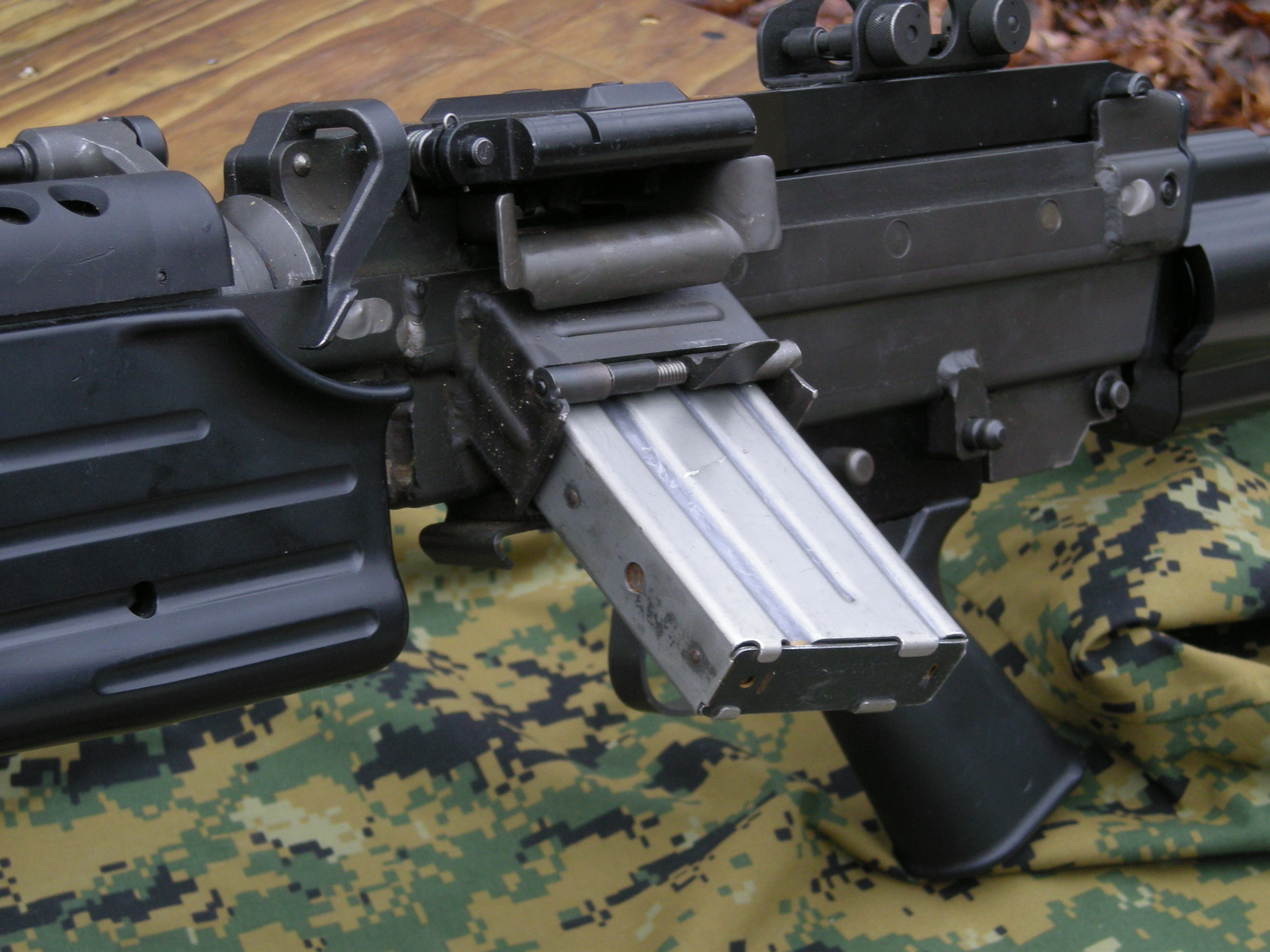 PKM16轻机枪图片图片