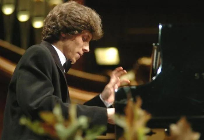 肖邦国际比赛音乐界的奥运会钢琴家的梦想