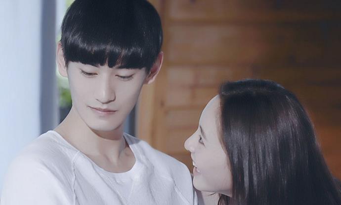 原创 金泰焕在韩国火吗 演员金泰焕收获无数粉丝在韩国人气怎样-大秦