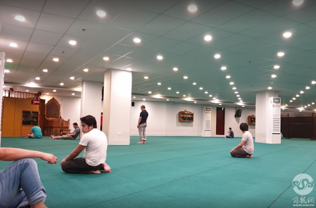 圣胡安市长下令暂时关闭青山区穆斯林祈祷室