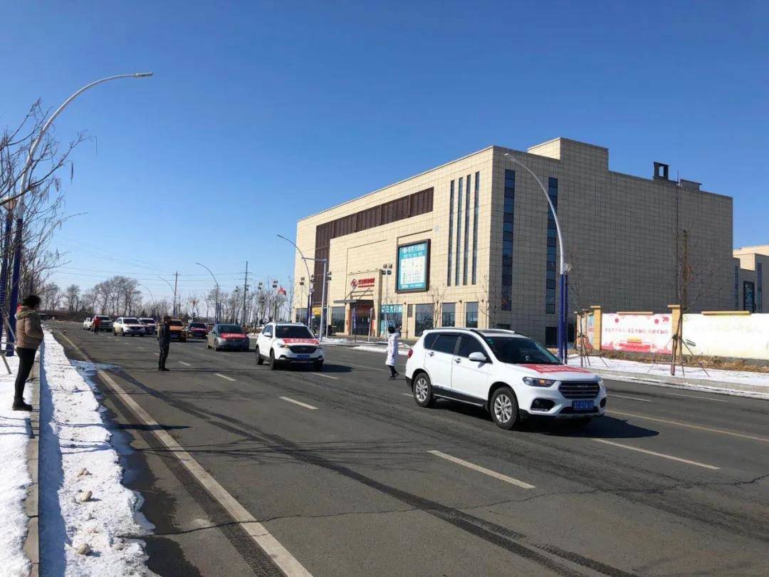 公主岭市组织开展学雷锋纪念日系列活动