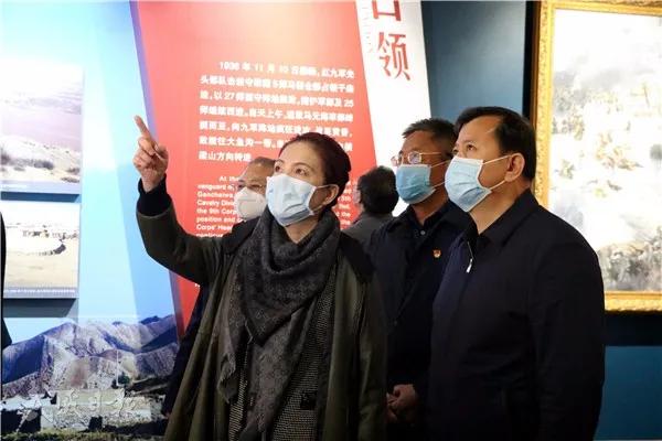 省委常委,省委宣传部部长陈青在武威市开展重大选题调研采访活动