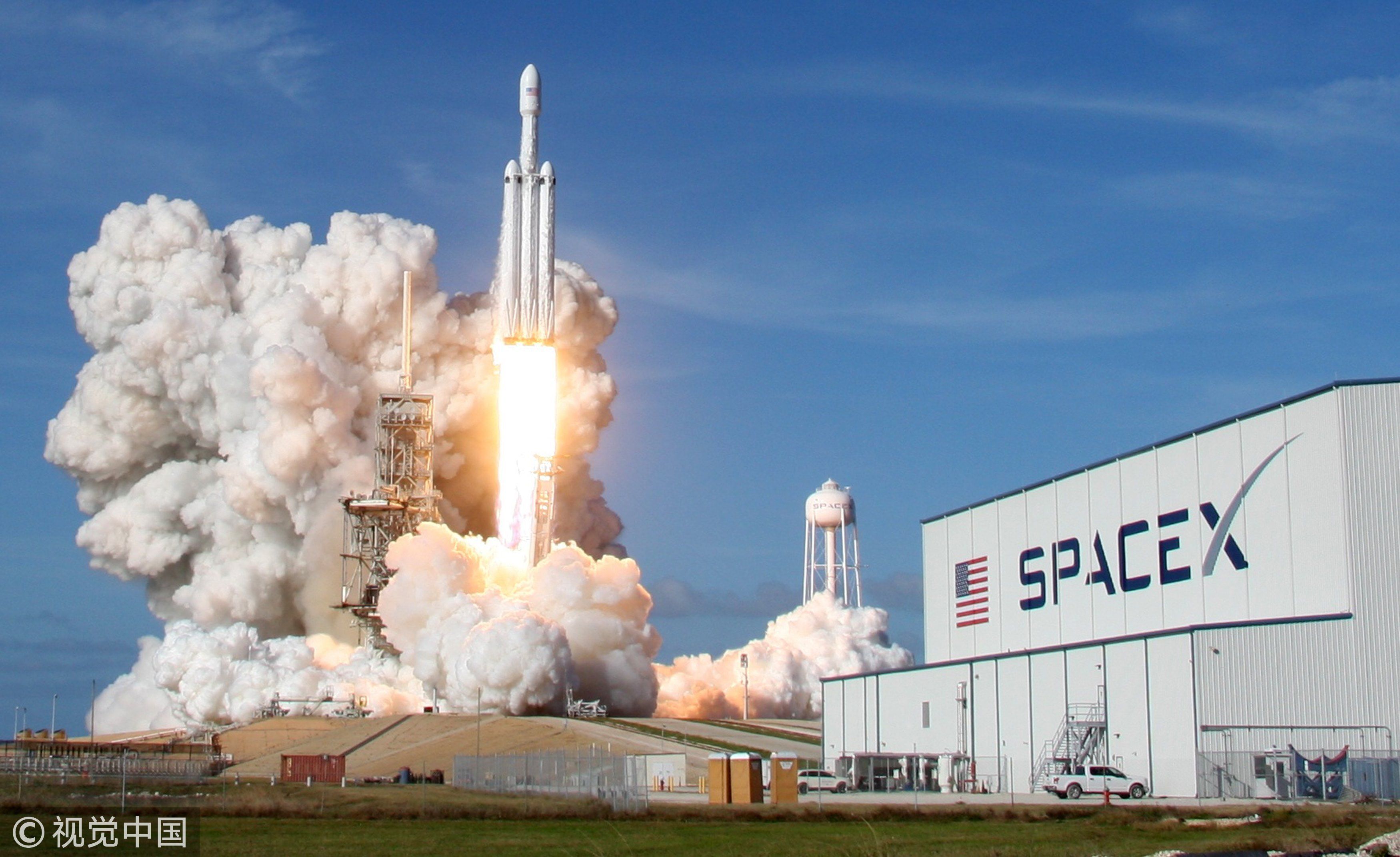 这个太空旅游项目是 spacex 与休斯顿创业公司 axiom space 签署协议