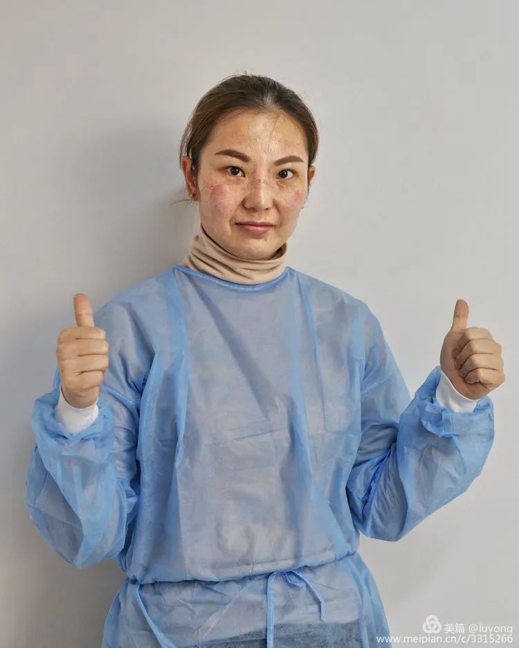 脱下防护服武汉女医护对家人说附音频