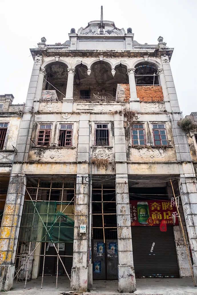 原创拆迁中的中国第五名古镇一代宗师让子弹飞取景地