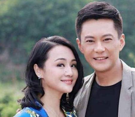 结为夫妇并还在网上上传了他们的结婚视频,结婚后曹颖也就很少出现在