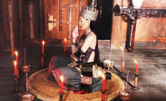 苗族蛊术是真的吗?揭秘苗族骇人听闻的血婴蛊!