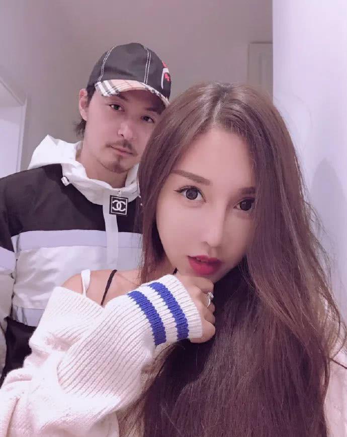 他现在长这样啦!