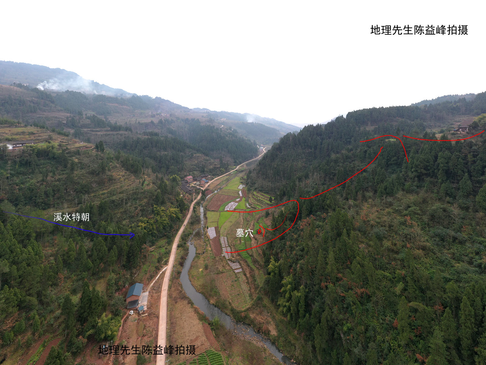 陈益峰挂壁金钗邓氏八品祖坟