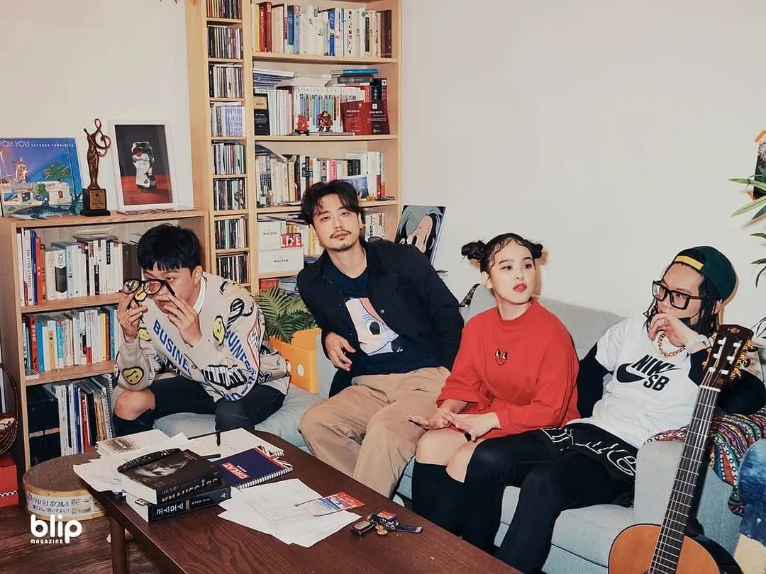 最近挺喜欢的一支k-indie乐队,我同桌你友仔声称是「韩国落日飞车」