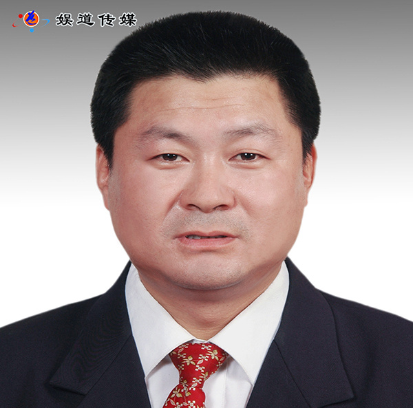 山东省民族管弦乐学会会员,临清市政协委员,临清市社会组织联合会文化